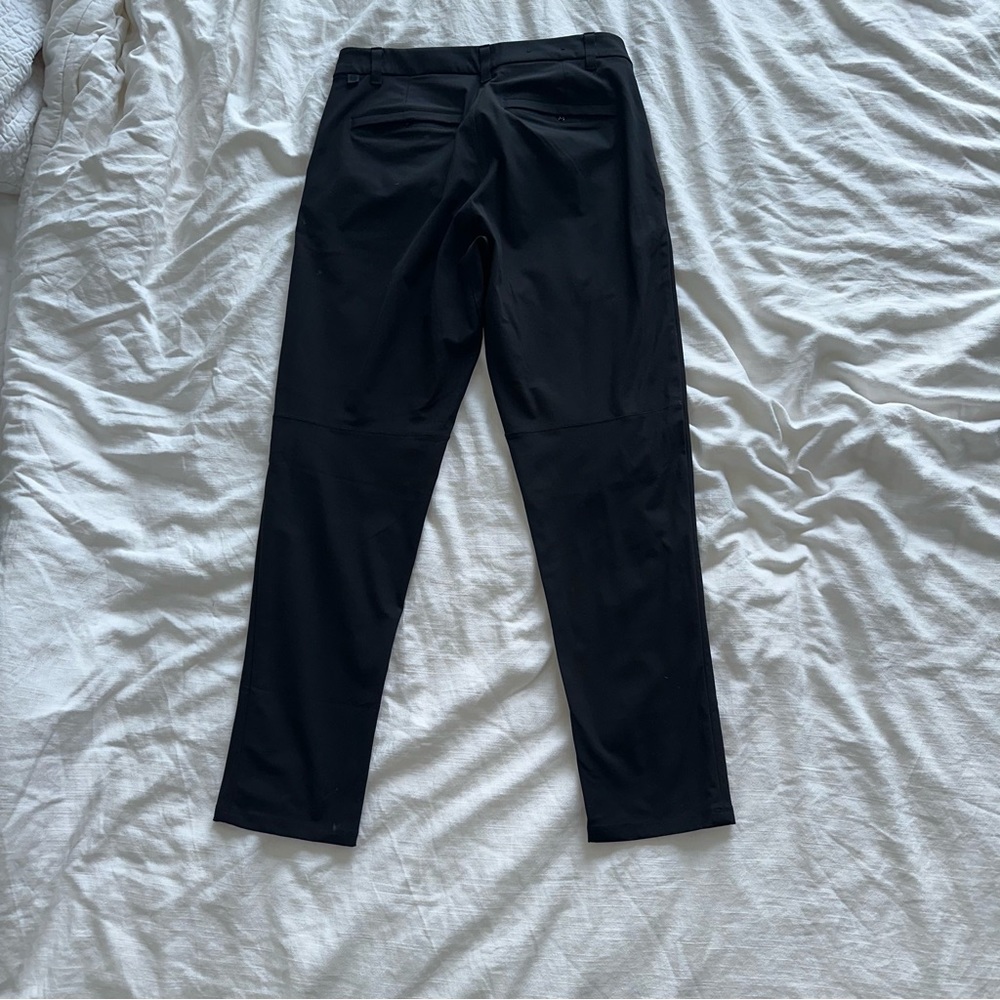 Lululemon ABC Classic Fit Trouser 33” Waist, 32” Length, Warpstreme